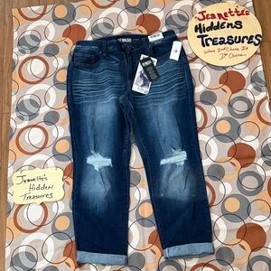 💥NI💥 Macy’s Rewash Mid Rise Comfort Stretch Jeans & Free Blouse